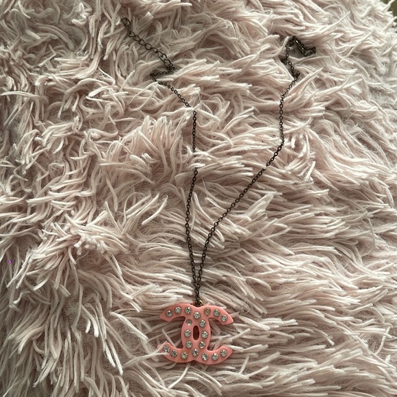 Accessories - Baby Pink CC Rhinestone Necklace 💕